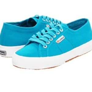 Superga Bright Teal Canvas Low-Top Unisex 2750 Cotu Classic Sneakers